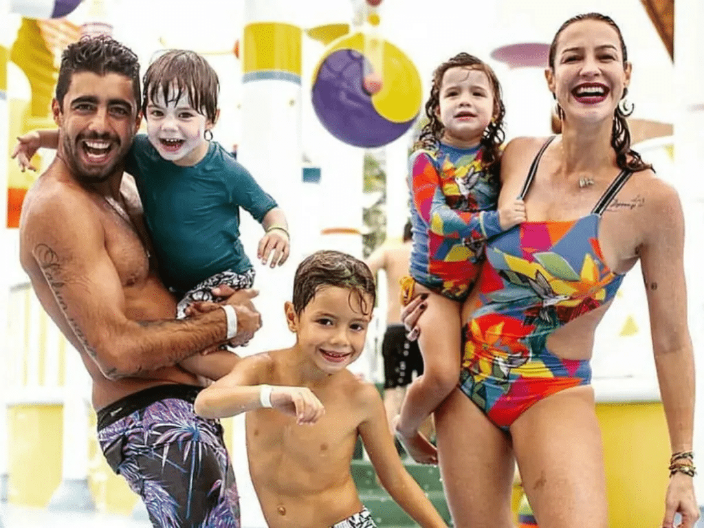 Luana Piovani, Pedro Scooby e filhos. (Foto: Instagram)